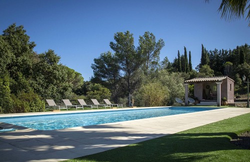 Saint-Raphael Villa | Beautiful provencal house in the heart of the Esterel with pool, tennis