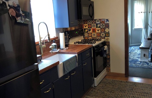 Highland Lakes House | Beautiful, quaint lake community home.