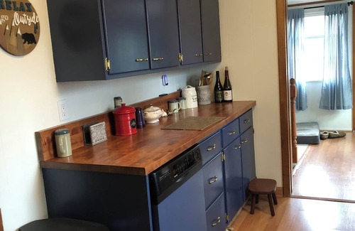 Highland Lakes House | Beautiful, quaint lake community home.