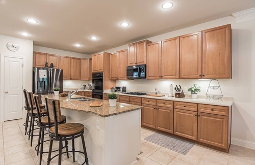 Long Neck House | Beautiful & Relaxing Vacation Home with all amenities