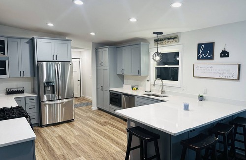 Bellaire House | Beautiful, remodeled, spacious home nestled on the north arm of Lake Bellaire