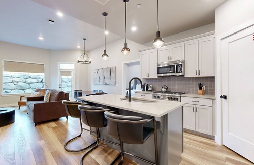Park City Condo | Beautiful resort condo with incredible amenities and shuttle service