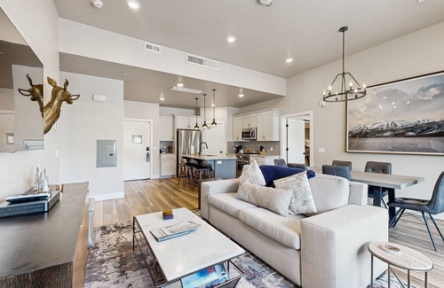 Park City Condo | Beautiful resort condo with incredible amenities and shuttle service