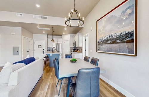 Park City Condo | Beautiful resort condo with incredible amenities and shuttle service