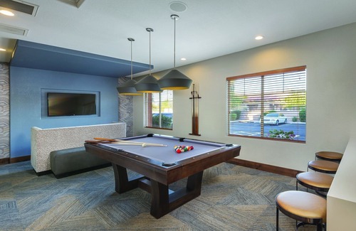 South Scottsdale Resort | Beautiful resort in the heart of it all!