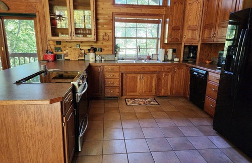 Heber Springs House | Beautiful River Front Cabin with Private Dock! Perfect spot for Trout Fishing!