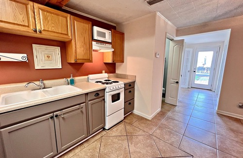 Gulf Shores House | Beautiful River Front - Don't miss this! Come on down y'all!🐠🌴