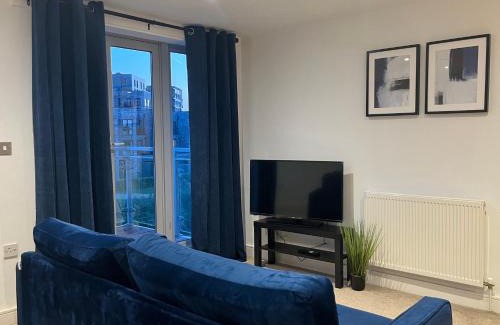 Great Baddow Apartment | Beautiful Riverview Apartment Chelmsford