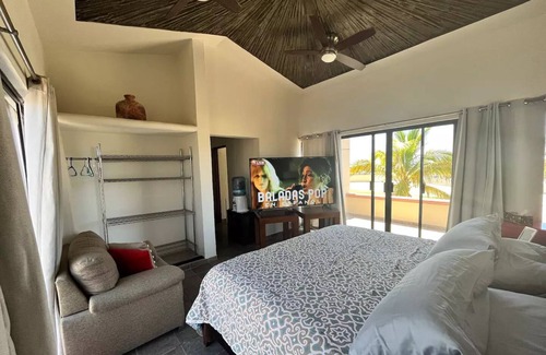 Campo de Golf Fonatur Apartment | Beautiful room with ocean views