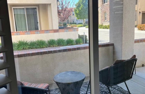 Temecula House | Beautiful Room in Temecula-Perfect Oasis for Traveling Nurses and Doctors
