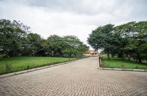 Kampala Resort | Beautiful Scenery, Incredible Natural Surroundings & Breathe Taking Vistas,