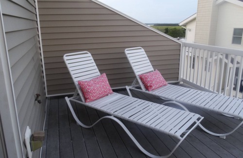 Sea Isle City House | Beautiful Sea Isle City home! 5 BR3.5 BA Close to center of town!