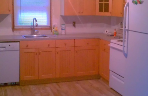 Seabrook Apartment | Beautiful Seabrook Beach ~ Enjoy a family vacation in a clean, beautiful home!