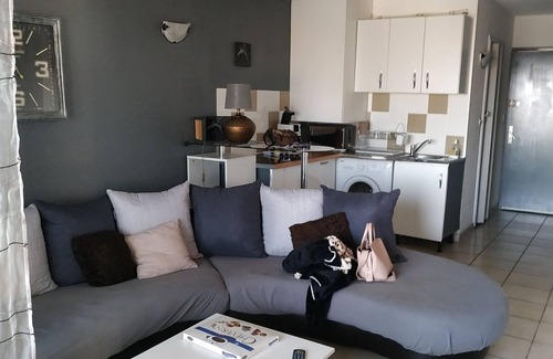 Prunete Apartment | Beautiful seafront apartment overlooking Monte Christo Island
