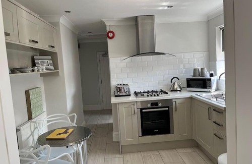 Cleethorpes Apartment | Beautiful Seafront Studio Apartment