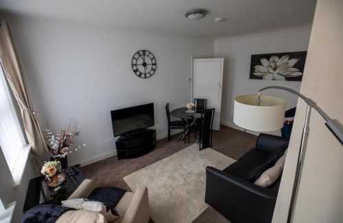Whitley Bay Apartment | Beautiful Seaside Apartment-free parking