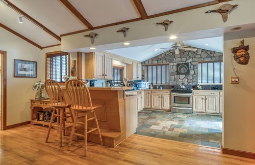 Bridgton House | Beautiful, secluded house located on water overlooking ski mountain