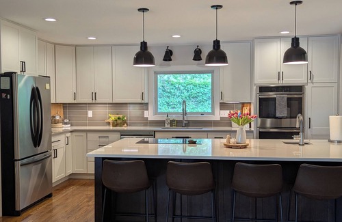Rapid City House | Beautiful secluded Spacious 4-bedroom house in charming Rapid City with AC, WiFi