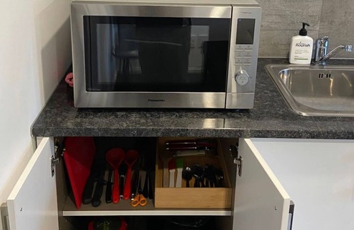Greenlane - Ellerslie Apartment | Beautiful & serviced new apartment in Ellerslie