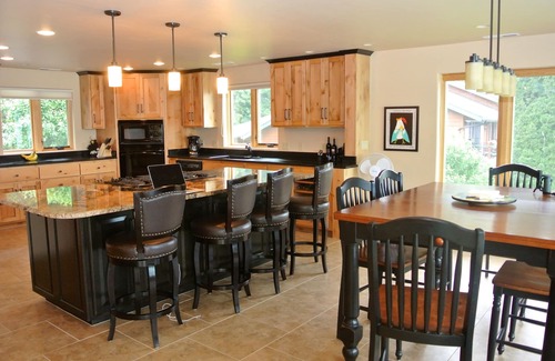 Sandpoint House | Beautiful South Sandpoint Waterfront Private Home