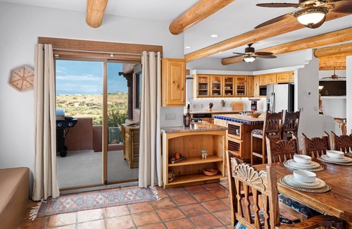 Cottonwood House | Beautiful Southwest Home! Private Pool & Fire Pit! 5 Bedrooms with Casita! Quail