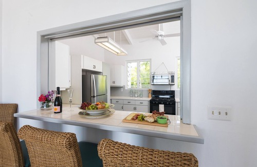 Providenciales House | Beautiful, Spacious two bedroom Ocean View Villa