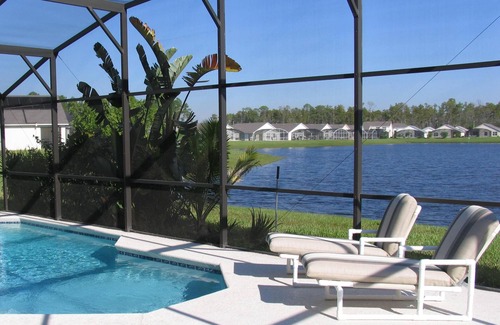 Eagle Pointe South Villa | Beautiful Spacious 3 Bedroom Villa with Private Pool and Wonderful Lake View