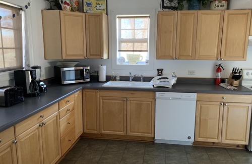 Fox Lake House | Beautiful Spacious Escape On The Chain O'Lakes