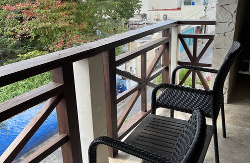 Colonia Centro Apartment | Beautiful spacious suite with pool near waterfront