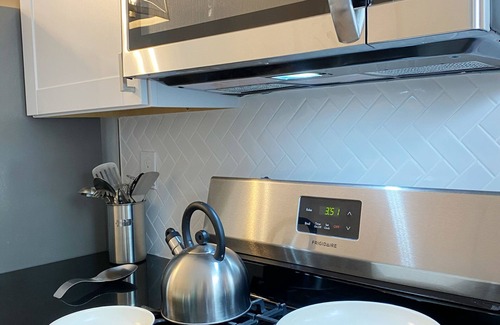 Ocean Grove Apartment | Beautiful, Spacious, Updated Victorian - One BLK from beach!