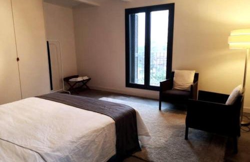 Alella Apartment | Beautiful spot for remote work (and romance!)