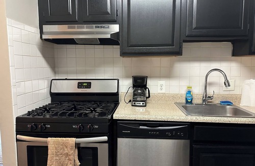 Gaithersburg Apartment | beautiful stay in the heart of town