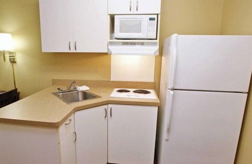 Southbank Apartment | Beautiful Studio apartment (417518) by Houzlet