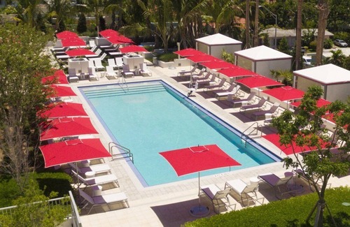 Surfside Apartment | Beautiful studio unit at resort, sleeps 2
