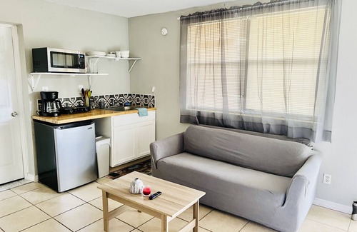 Jacksonville Apartment | Beautiful Studio! Very peaceful, very safe!n