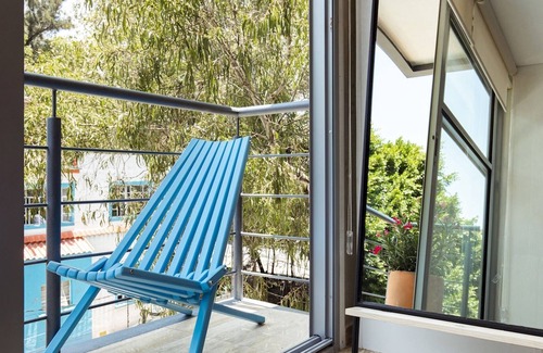 Hipodromo Apartment | Beautiful Studio W/balcony Near La Condesa