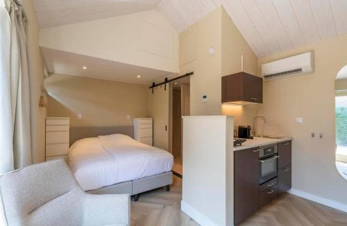 Callantsoog House | Beautiful suite on the village square