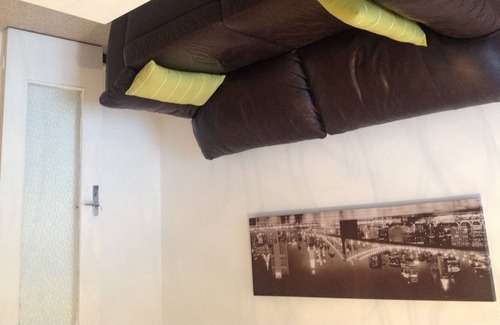 Toulon Hotel | Beautiful t4 72m2 Toulon with 3 bedrooms, parking and fiber optics