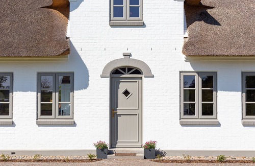Nebel House | Beautiful thatched roof house in Nebel, wonderful location!