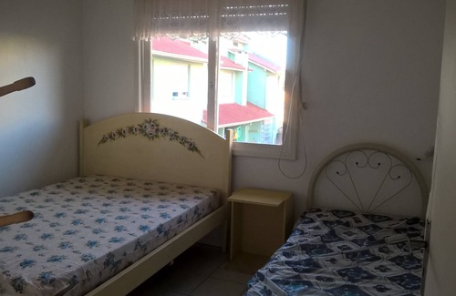 Arroio Teixeira House | Beautiful Townhouse near the sea Wifi 2 bedrooms safe and with electronic cable TV