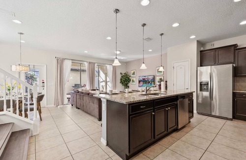 Four Corners Cottage | Beautiful Townhome With Splash Pool and Game Room!