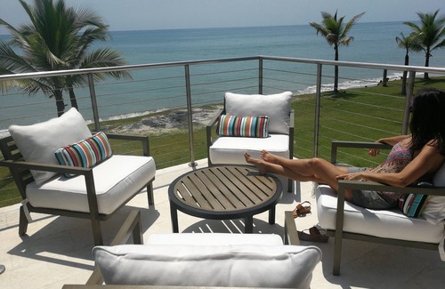 Rio Mar Villa | Beautiful Townhouse in Beach Condo with Swimming Pool