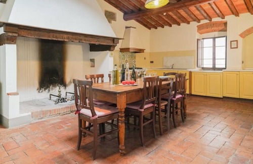 San Casciano in Val di Pesa Villa | Beautiful Tuscan home between Florence & Siena