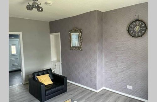 Balloch Apartment | Beautiful two bedroom flat by the Loch