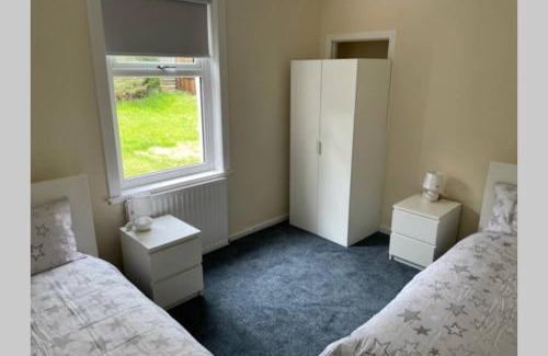 Balloch Apartment | Beautiful two bedroom flat by the Loch