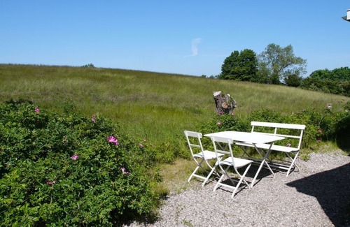 Wohlenberg Apartment | Beautiful vacation apartment on a large natural plot directly on the Baltic Sea