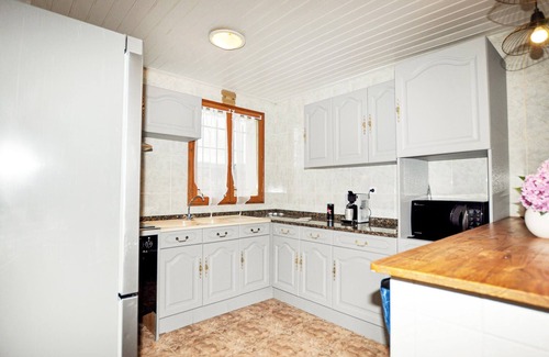 Prades House | Beautiful vacation home in Prades will be your starting point for exploring the region.