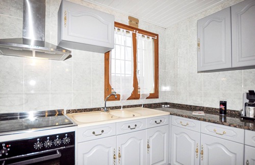 Prades House | Beautiful vacation home in Prades will be your starting point for exploring the region.