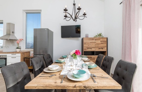 Kavran House | Beautiful vacation home for your relaxing vacation near the beach.