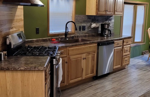 Isle House | Beautiful vacation rental on Mille Lacs Lake! Dog friendly, dock slip included